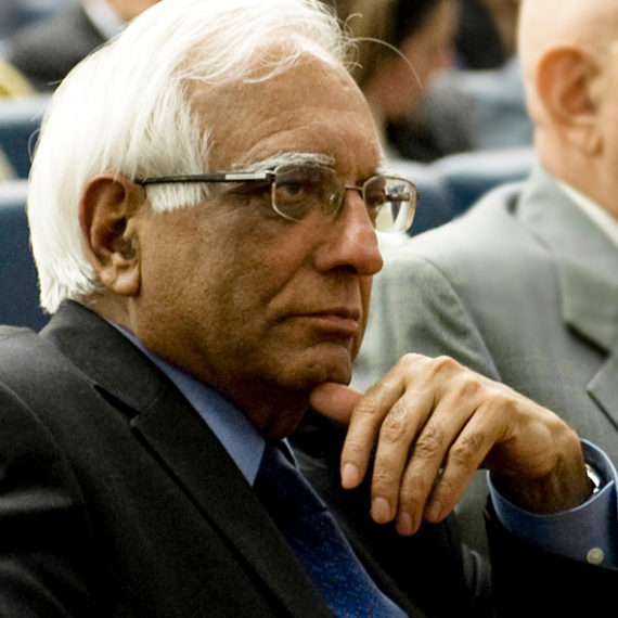 2004